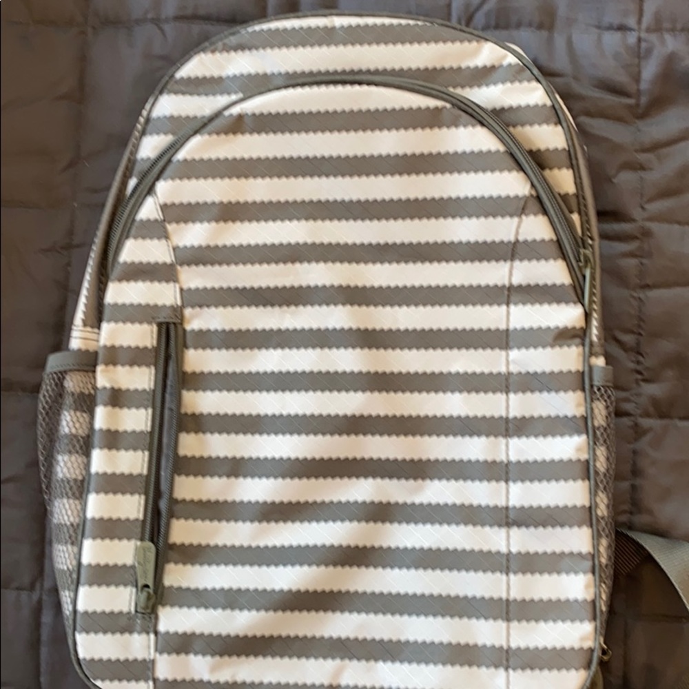 Nwot 31 full size bookbag